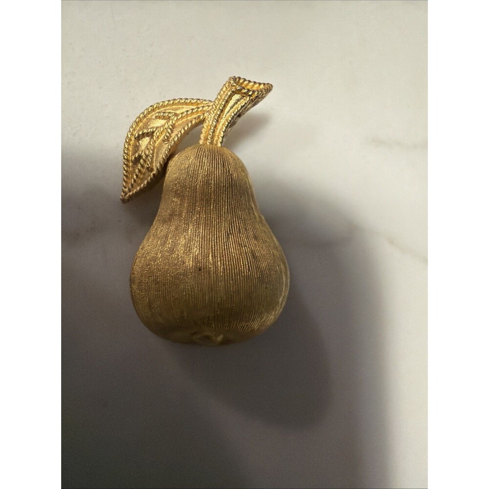 Vintage Trifari Gold Tone "Golden Pear" Fruit Brooch Pin Mid Century 1960's